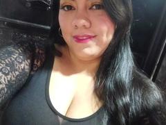 ChubbyThickMilf - female with brown hair webcam at xLoveCam