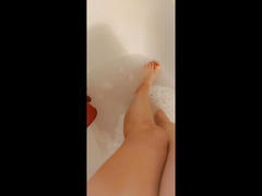 chatgirl-hot - female with brown hair webcam at xLoveCam