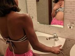 CindyCuteX - female with brown hair and  small tits webcam at xLoveCam