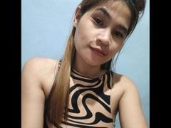 CindyOrellia69 - female with black hair webcam at xLoveCam