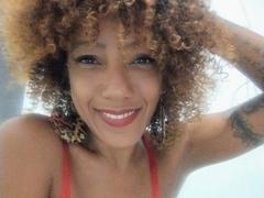 CinnamonBebe - female with brown hair webcam at xLoveCam