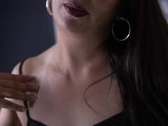 CinthiaBoyer - female with brown hair and  big tits webcam at xLoveCam