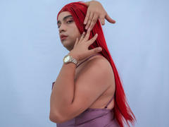 CinthiaFire - shemale with red hair and  big tits webcam at xLoveCam