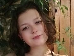 Cipriana - female webcam at xLoveCam