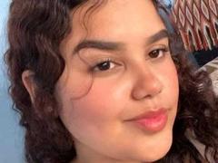 ClaireDolly - female with brown hair and  big tits webcam at xLoveCam