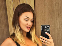 ClaraRosse from xLoveCam