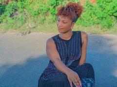 ClaraWish - female with black hair and  small tits webcam at xLoveCam