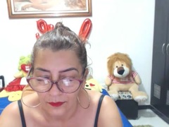 DirtyLady - female with red hair webcam at xLoveCam