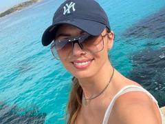 ClarissaRose from xLoveCam