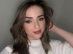 ClaudiaNice - female webcam at xLoveCam