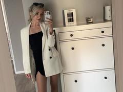 ClaudiaNice - female webcam at xLoveCam