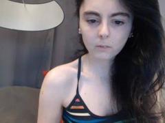 BelleYve - female with black hair webcam at xLoveCam