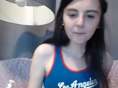 BelleYve - female with black hair webcam at xLoveCam
