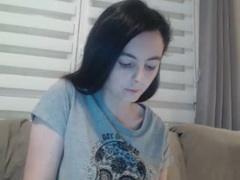 BelleYve - female with black hair webcam at xLoveCam