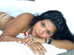 CloeDolly from xLoveCam