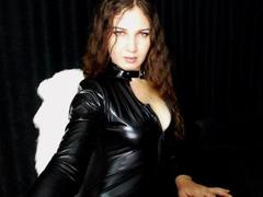 MillenaFare - female with brown hair and  big tits webcam at xLoveCam