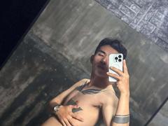 CockOfAsian from xLoveCam