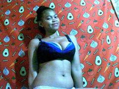 CocoChatSsexy from xLoveCam