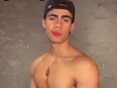 CodyPipper - male webcam at xLoveCam