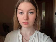 ConchitaMosburg - blond female webcam at xLoveCam