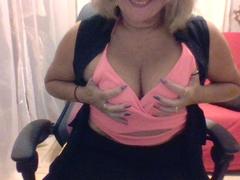 Coquine69x - female webcam at xLoveCam