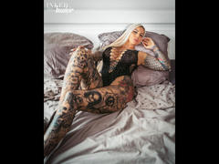 Cora-Diamond - blond female webcam at xLoveCam