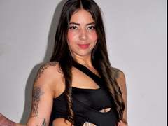 CoralRosse - female webcam at xLoveCam