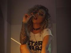 CoralieFlower - blond female with  big tits webcam at xLoveCam