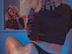 CoralieFlower - blond female with  big tits webcam at xLoveCam