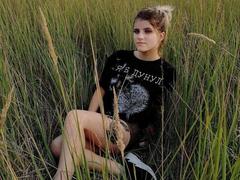 CoralieVonschriltz - blond female with  big tits webcam at xLoveCam