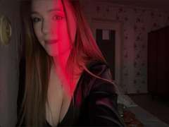 CorinaMakinster - female with brown hair webcam at xLoveCam