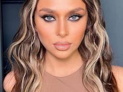 CosmoGirl-hot - blond female webcam at xLoveCam