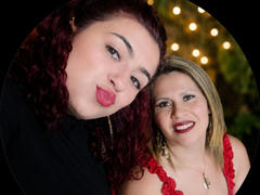 CoupleBomb - female with red hair webcam at xLoveCam