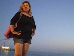 CoupleBomb - female with red hair webcam at xLoveCam