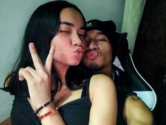 CoupleHotxz from xLoveCam