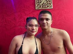 CouplePein - couple webcam at xLoveCam
