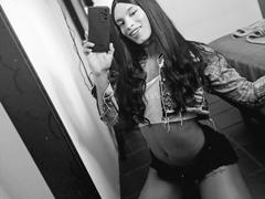 CoupleSensualHot - shemale webcam at xLoveCam