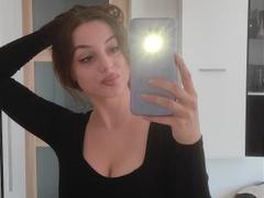 CourtneyLust - female with brown hair and  big tits webcam at xLoveCam