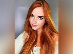 CrazyLaGirl - female with red hair and  big tits webcam at xLoveCam