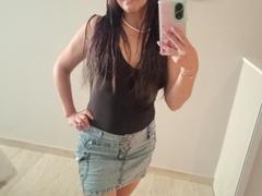 Crisht - blond female webcam at xLoveCam