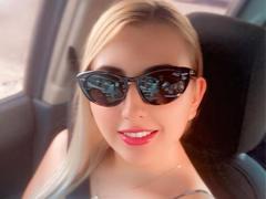 CristalWil - female webcam at xLoveCam