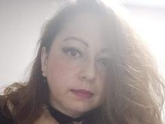 CristelleDeLuxe - female with brown hair webcam at LiveJasmin