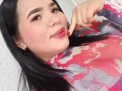 CristinaMendez - female with red hair and  big tits webcam at xLoveCam