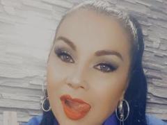 CruellaDeVil - female webcam at xLoveCam