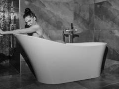 CrystalSel - female with brown hair and  big tits webcam at LiveJasmin