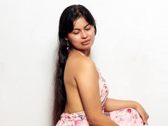 CrystallThonpsom - female with black hair webcam at LiveJasmin