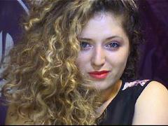 CurlySmile - blond female webcam at xLoveCam