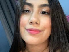 CurvyBuffG - female with black hair webcam at xLoveCam