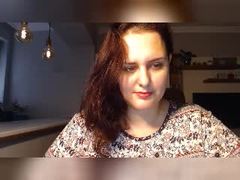 CurvySweetGirl - female with brown hair and  big tits webcam at xLoveCam
