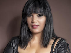 CurvyTemptation - female with black hair and  big tits webcam at LiveJasmin